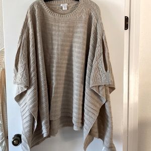 Great Condition Sweater Poncho
